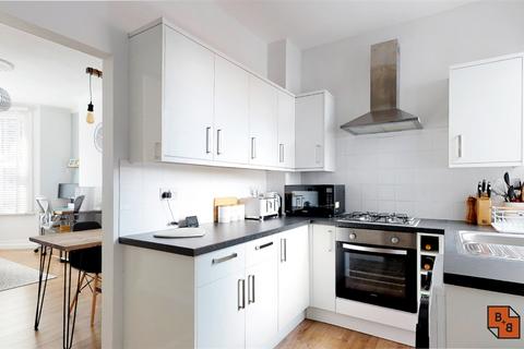 37 Stretton Road, Croydon, CR0 6EQ