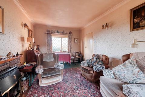 3 bedroom detached house for sale - Crompton House, Romsley, Halesowen, B62 0HB