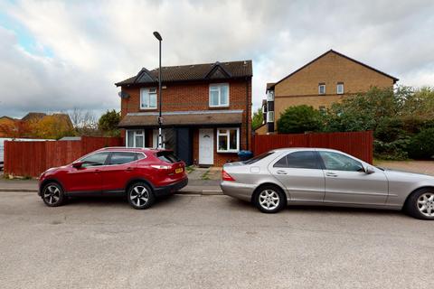 1 bedroom semi-detached house to rent, Coe Avenue, London, Greater London, SE25