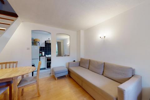 1 bedroom semi-detached house to rent, Coe Avenue, London, Greater London, SE25