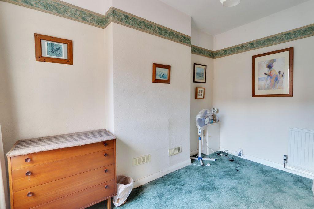 Bedroom 2 (Double)