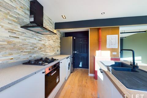 3 bedroom terraced house to rent, Broomhall Crescent, Corstorphine, Edinburgh, EH12