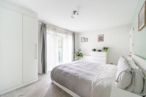 2 bedroom flat for sale - Flat 9, Greencrest Place, London, NW2 6HF