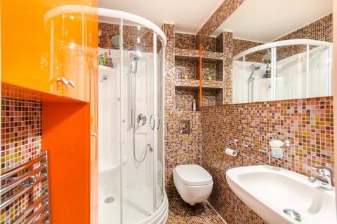 Flat 3, 1 Redcliffe Street, London, SW10 9DR