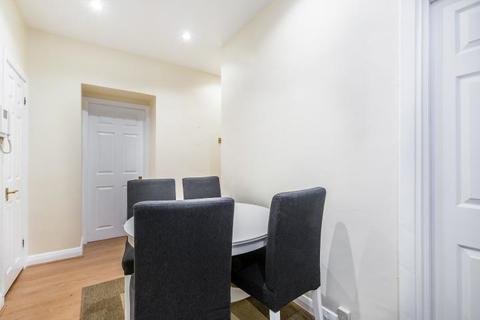2 bedroom flat for sale - Flat 15, 8-11 Cleveland Square, London, W2 6DH