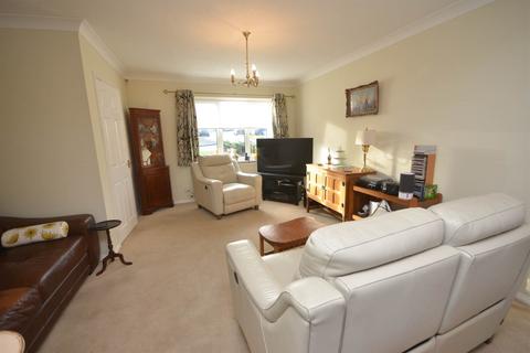 8 Borrowdale Close, East Boldon, NE36 0UH