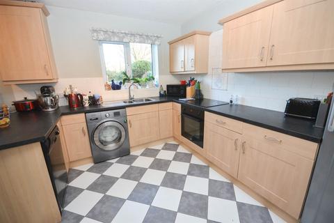 8 Borrowdale Close, East Boldon, NE36 0UH