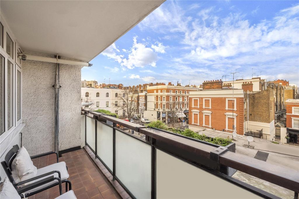 Melbourne Court, Randolph Avenue, London 2 bed flat - £900,000