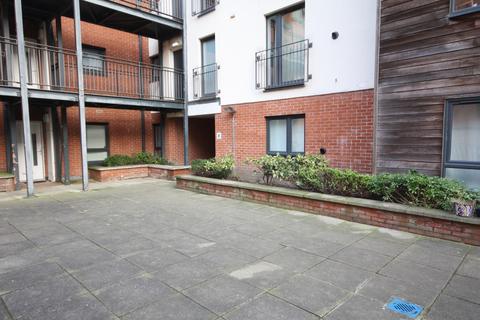 2 bedroom flat to rent, Salamander Court, Leith, Edinburgh, EH6