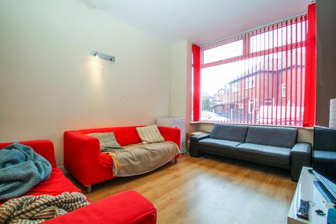 4 bedroom terraced house to rent - Beechwood Road, Burley, Leeds, LS4