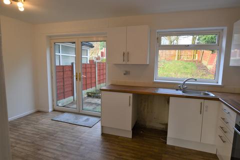 3 bedroom semi-detached house to rent - Tetbury Drive, Bolton, BL2