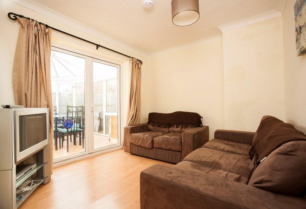 Edgehill Road, Bournemouth, Dorset 6 bed detached house for sale £360,000