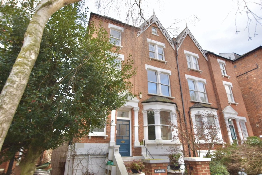 Nassington Road, Hamstead Heath... 2 bed flat £1,200,000