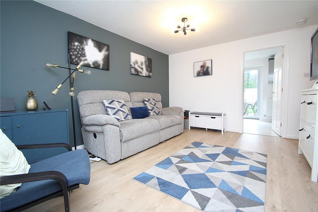 Gilmorton Close, Hillfield, Solihull, B91 3 bed terraced house for sale