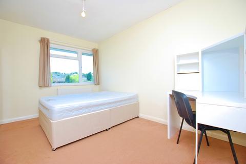 undefined, Guildford Park Avenue, Guildford, Surrey, GU2