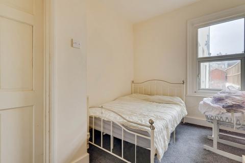 May Villa Beresford Road, Southend-on-sea, SS1 2TW