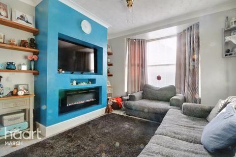 3 bedroom semi-detached house for sale - Hereward Street, March