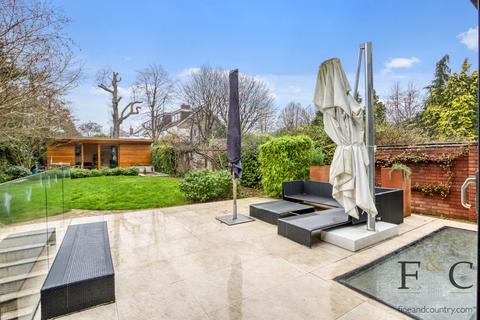 42 Beech Drive, London, N2 9NY