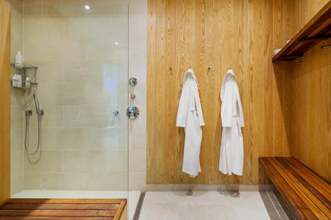 42 Beech Drive, London, N2 9NY