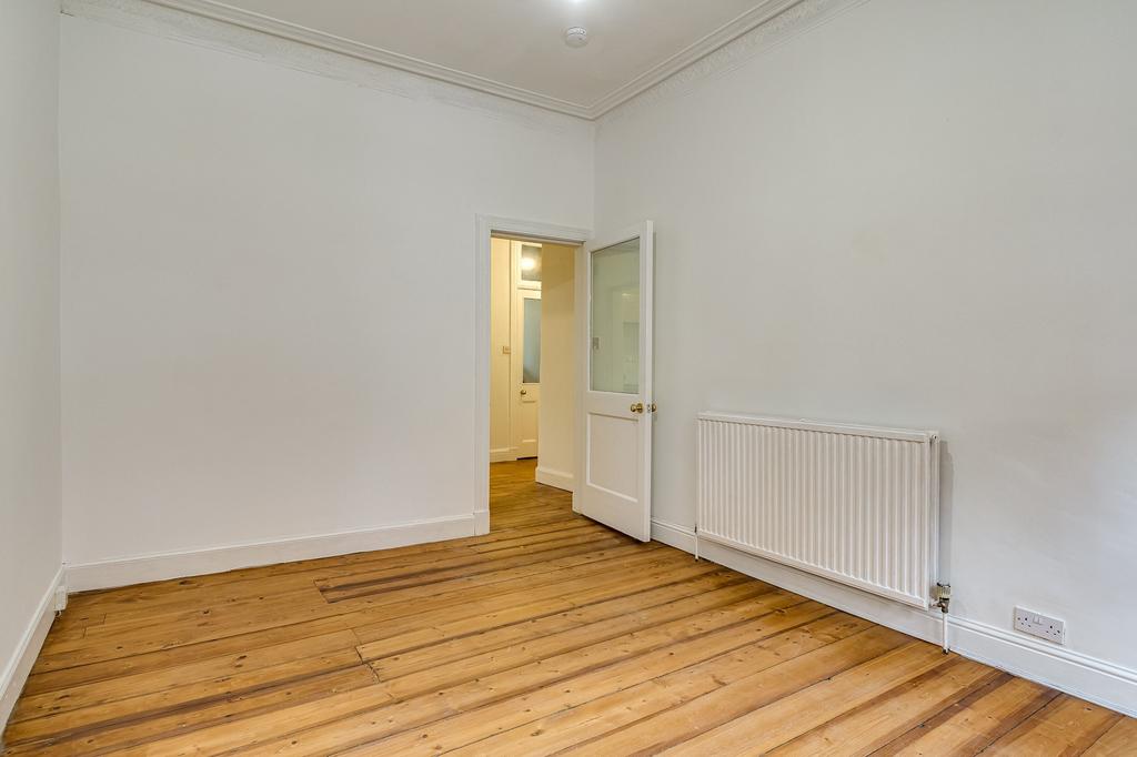 Apsley Street, Flat 0/2, Partick... 1 bed apartment £750 pcm (£173 pw)