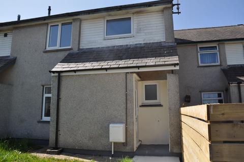 3 bedroom terraced house to rent, Bryn Meurig, Llangefni, LL77