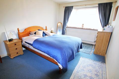 60 Brookside Way, West End, Southampton, SO30 3GZ