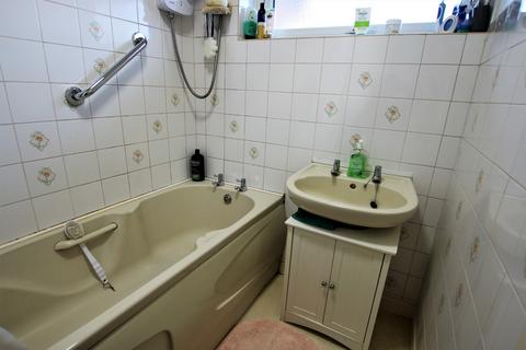 60 Brookside Way, West End, Southampton, SO30 3GZ