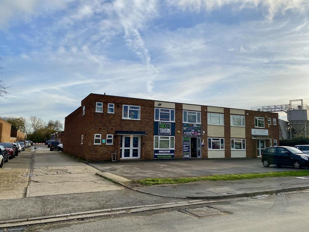 E2 Telford Road 1.jpg