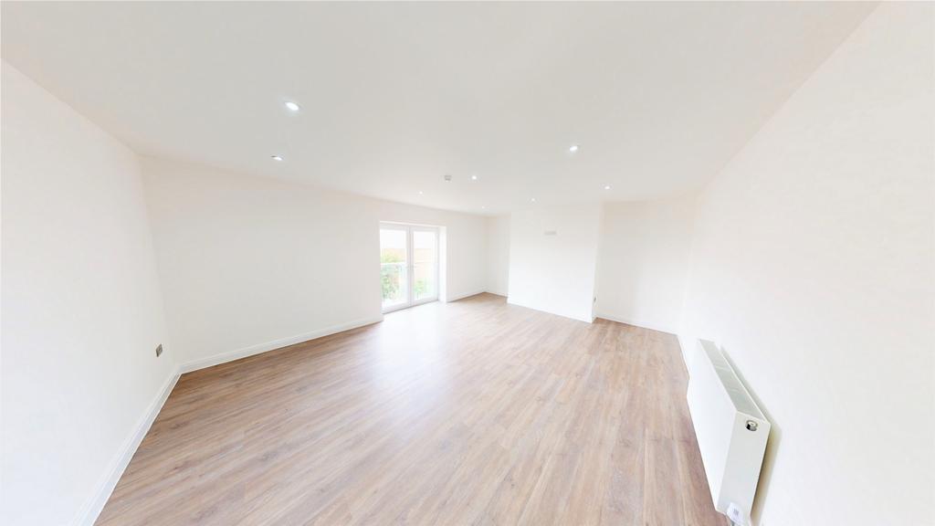 Walmer Road, Waterloo, L22 2 bed apartment £160,000