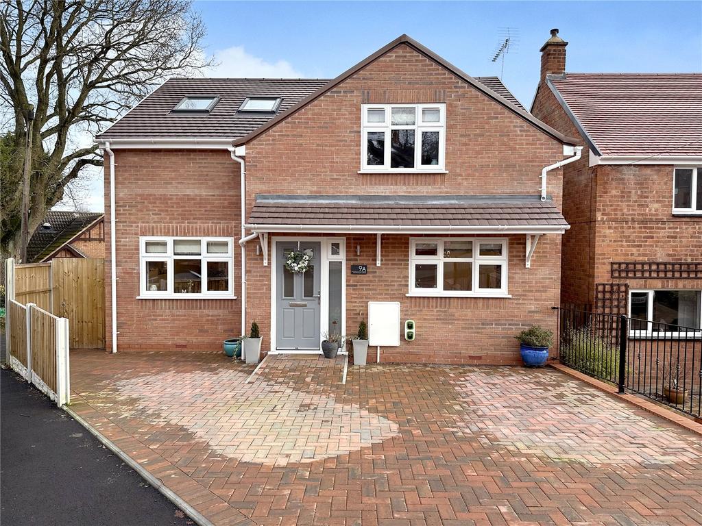 Huntsmans Drive, Kinver, Stourbridge, West Midlands, DY7 3 bed detached