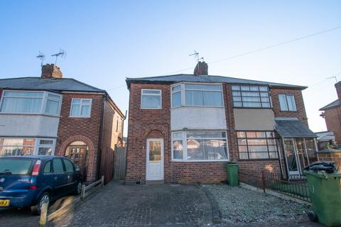 3 bedroom semi-detached house to rent, Headley Road, Braunstone Town