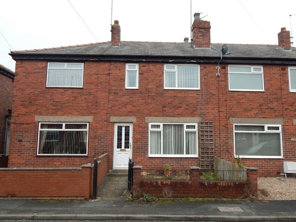 Strawberry Avenue, Liversedge 3 bed terraced house £750 pcm (£173 pw)