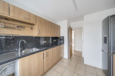 1 bedroom flat to rent - Gipsy Road London SE27