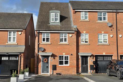 3 bedroom semi-detached house for sale, 74 Roseway Avenue, Cadishead M44 5GJ