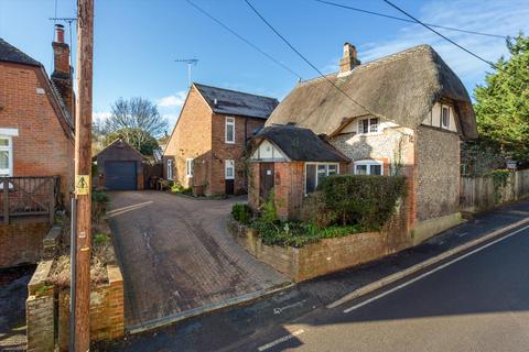 4 bedroom detached house for sale - Church Lane, Kings Worthy, Winchester, Hampshire, SO23