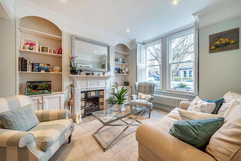25 Ashlone Road, London, SW15 1LS