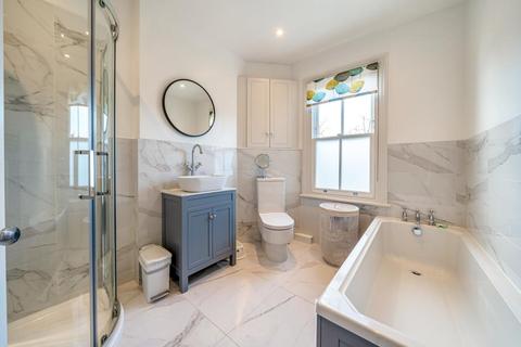 25 Ashlone Road, London, SW15 1LS