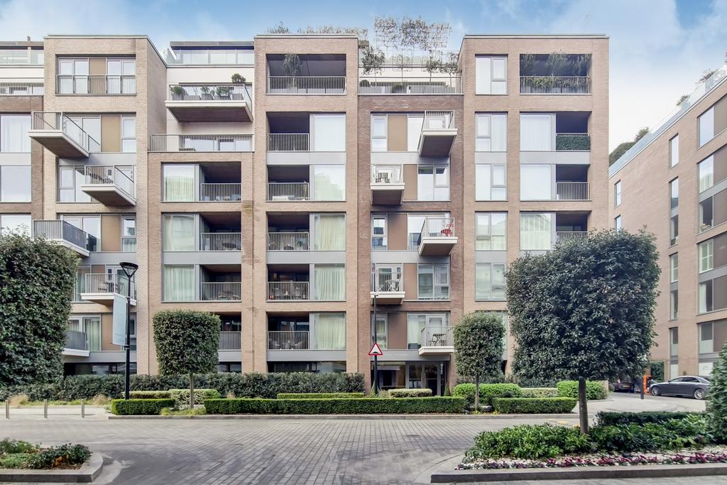 Park Street, Chelsea Creek, SW6 2 bed apartment for sale £1,150,000