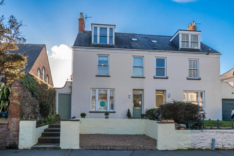 4 bedroom semi-detached house for sale, La Grande Rue, St. Martin's, Guernsey