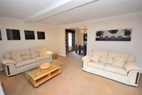 4 bedroom flat to rent - Murray Terrace, First Floor, Ferryhill, Aberdeen, AB11