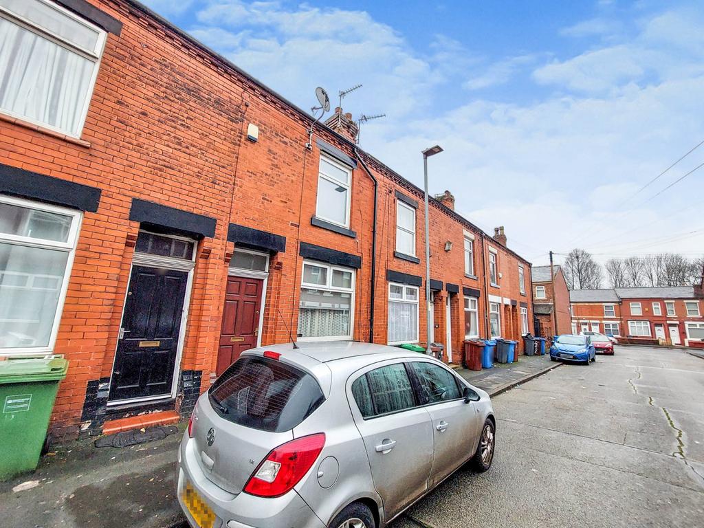 Maybury Street, Gorton, Manchester, M18 2 bed terraced house £750 pcm