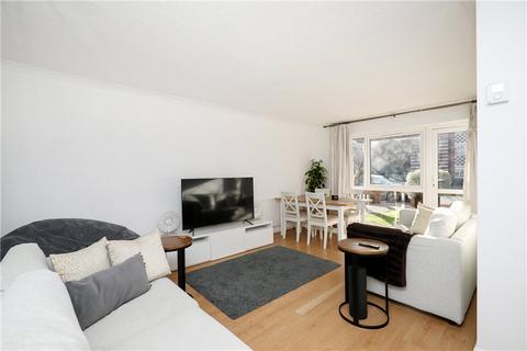 2 bedroom flat to rent, Nutborn House, 10 Clifton Road, SW19