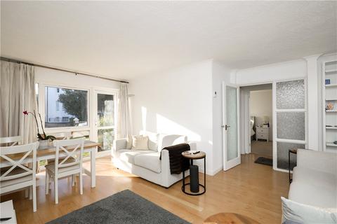 2 bedroom flat to rent, Nutborn House, 10 Clifton Road, SW19