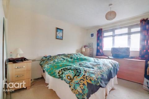 9 Ash Tree Close, Wimblington, March, PE15 0RJ
