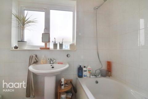 9 Ash Tree Close, Wimblington, March, PE15 0RJ