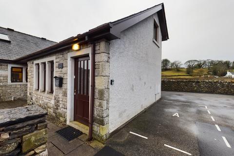 undefined, Hesleyholme Attic, Hesleyholme, Burneside, Cumbria, LA9 6QX