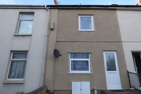 2 bedroom terraced house to rent, Queen Street, Newton Abbot