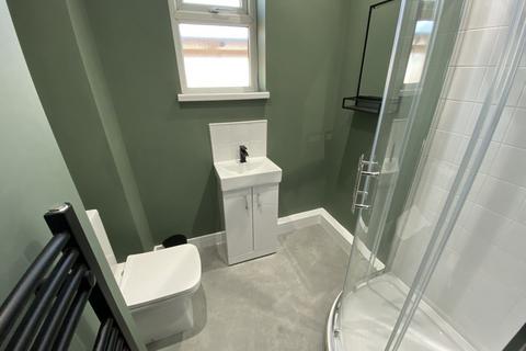 1 bedroom in a house share to rent, Sheffield Road, Barnsley
