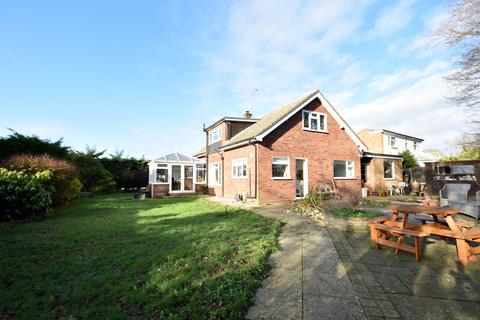 4 bedroom chalet for sale - Meadowside Gardens, Rushmere St. Andrew, Ipswich IP4 5RD