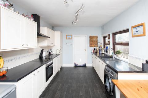 11 Broadway, Kettering, NN15 6DD